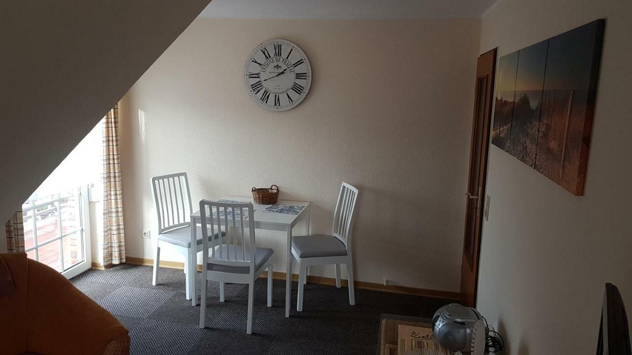 Cafe Hausnordlicht - Ferienwohnung 2 Dornum Buitenkant foto